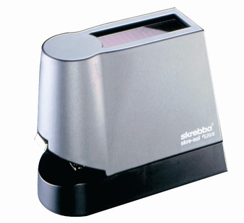 Skrebba Solar hechtmachine skre-sol ( werkt op zonnecellen )
