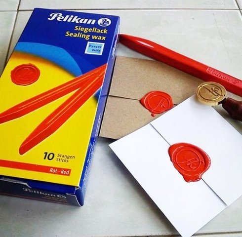 Pelikan Zegellak 60/10 rood - doos met 10 lakstaven