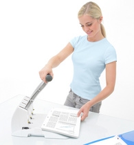 Rapesco 4-gaats perforator ECO P4400 wit 150 vel