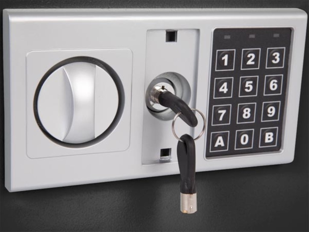 Sleutelkluis met cijferslot met 30 haken inclusief 30 labels