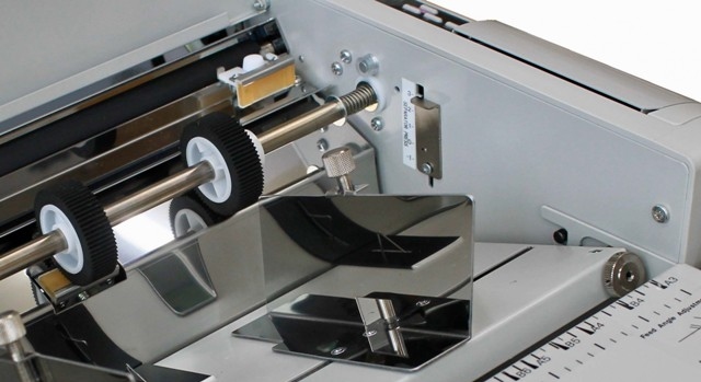 Superfax PF-440 vouwmachine A3 formaat